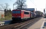 155 017 zieht am 17.04.10 einen bunt gemischten Gz durch Burgkemnitz Richtung Wittenberg.