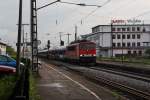 155 004 mit einem Autozug in Richtung Frankfurt(Main).Am 03.05.10 in Weinheim(Bergstr).(sory fr die abgeschnittenen Masten,war leider nur ein Notschuss gewesen)