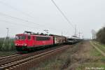 155 183-7 konnte grade noch so mit ihrem Groraumwagenzug abgepasst werden (Ahlten 08.04.10)