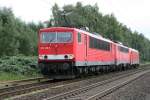 155 139-9 mit 140 838-4 und 185 402-5 im schlepp richtung Wanne-Eickel in Herne Holsterhausen.