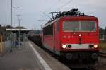 155 221-5 mit leeren Flachwagen musste einen kurzem Stopp in Rathenow einlegen.