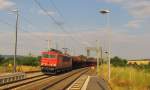 RAILION DB Logistics 155 172-0 mit einem gemischten Gterzug Richtung Eisenach, am 26.07.2013 in Erfurt Vieselbach.
