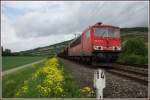 155 135-7 mit einen gemischten Güterzug bei Thüngersheim am 08.05.14.