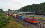 Ein Energiecontainer vor´m Containerzug! 155 204 zog am 02.07.14 einen Containerzug durch Tostedt Richtung Hamburg.