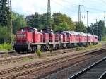 
155 089 zieht einen Lokzug bestehend aus 3 BR 241 und 3 BR 290 durch Gößnitz.27.08.2014.
