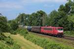 Der Mischer nach Gremberg hatte am 6.6.2015 die 155 219 als Zuglok und hat soeben den BÜ am alten Bahnhof Lintorf durchfahren