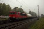 Gemischter Güterzug mit der 155 013-6 bei Oktoberwetter in Leipzig/Thekla am 15.10.2015 eingefangen.