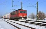 DB Schenker Rail 155 192 mit gemischtem Güterzug in Richtung Osnabrück (Diepholz, 18.01.16).