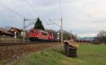 155 191-0 und 261 026-9 zu sehen am 06.03.16 in Remschütz.