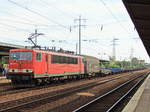 155 245-4 mit einem Güterzug Stadtauswärts im Bereich des Bahnhof Berlin Schönefeld Flughafen am 09. August 2019.
