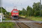 LEG 250 247(91 80 6155 247-0 D-LEG)durchfährt am 02.09.2017 mit einem Kesselzug am Haken den Hp. Leißning.