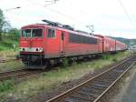 155 203-3 mit einem Autoteilezug fr Opel am 1.7.2007 in Altenbeken