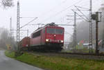 14. November 2013, Nebel hängt im Tal der Haßlach. Lok 155 087 wird mit ihrem Güterzug in Richtung Saalfeld den Weg nach einem kurzen Halt in Kronach dennoch finden.