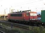 155 004-5 brachte ihren Gterzug auf den Gterbahnhof Dresden-Friedrichstadt.Htte nicht gedacht das ich so   eine niedrige Seriennummer dieser Baureihe noch mal zu  Gesicht bekomme.20.09.07.