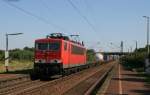 155 245-4 mit einem KLV Richtung Graben Neudorf bei der Durchfahrt Wiesental am 24.7.08