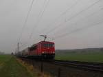 155 252-0 zieht am 17.01.09 einen KLV-Zug nach ALSK. Hier kurz vor der Durchfahrt in Reinfeld (Holst.).