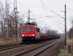 155 271-0 kommt hier mit einem Gterzug durch Ragow gefahren. Dieser Ort liegt zwischen Lbbenau und Lbben. 28.02.2009