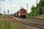 Br 155 220-7 mit ein Mischer in richtung Dresden durch Weissig bei Grossenhain 23/06/2010.