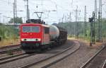 155 060-7 mit einem gemischten Gterzug durch Buchholz(Nordheide). 25.07.2010