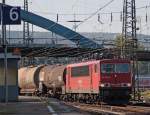 155 194-4 mit einem Gterzug Richtung Kln bei der Durchfahrt in Aachen Hbf, 9.10.10