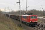 155 158 fhrt am 11.11.2010 mit offenen Gterwagen durch Eberswalde Richtung Angermnde