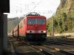 DB 155 240-5 mit einem Kohlezug durch Linz am Rhein am 6.2.2011