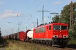 Die saubere 155 111 am 13.9.11 mit einem gemischten Gterzug  bei der Durchfahrt  durch Ratingen-Lintorf.