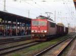 Am 18.04.2012 kam 155 073 mit einem kurzen Gterzug aus Richtung Magdeburg durch Stendal.