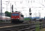 155 158-9 von Railion rangiert in Aachen-West bei Sommerwetter am 28.6.2012.