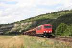 155 251-2 (DB) fhrt am 10. Julia 2012 um 15:23 Uhr mit einem Gterzug durch Thngersheim