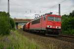 155 083-9 ist am 10.06.15 mit einen Schüttgutzug bei Fulda/Götzenhof unterwegs.