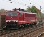 Am 02.10.2014 kam die 250 137-7 als Tfzf in Fahrtrichtung Osten durch Hannover Linden-Fischerhof.