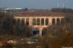 Am 12.04.07, ist es wieder mal eine 155, welche den Kohlezug Spreewitz-Chemnitz zieht. Hier befhrt sie gerade den imposanten Diedenhainer Viadukt in Waldheim.