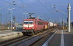 155 219 führte am Morgen des 06.12.16 einen gemischten Güterzug durch Bitterfeld Richtung Leipzig.