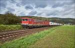 155 179-5 (MEG 702) ist mit einen Containerzug am 04.10.2017 bei Reilos in Richtung Süden unterwegs.