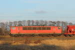 Die 155 128-2 (91 80 6155 128-2 D-Rpool) am 26.03.2018 in Nassenheide.