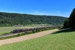 155 007 mit einem Kesselzug am 24.07.2019 bei Breitenfurt.