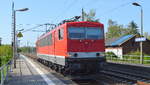 Fahrzeugwerk Karsdorf GmbH & Co. KG, Karsdorf mit  155 196-9  [NVR-Nummer: 91 80 6155 196-9 D-FWK]  am 15.09.20 Durchfahrt Bf. Dresden-Stetzsch.