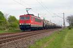 Am 01.05.23 schleppte 155 124 der LDK einen Kesselwagenzug durch Greppin Richtung Dessau.