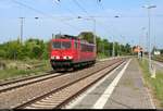 155 211-6 der Railpool GmbH als Tfzf durchfährt den Bahnhof Angersdorf auf der Bahnstrecke Halle–Hann.