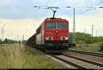 Gemischter Gz mit 155 157-1 Railpool, vermietet an die DB, durchfährt den Bahnhof Angersdorf auf der Bahnstrecke Halle–Hann.
