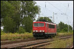 DB 155044-1 ist hier am 13.08.2005 solo bei Gommern in Richtung Magdeburg unterwegs.