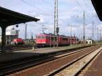 Am 18.08.08 fährt ein Lokzug aus vier Maschinen(155 128, 155 017, 140 542, 155 056) in Großkorbetha ein.