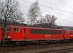 155 127-4 der DB Schenker Rail Deutschland AG abgestellt am 23.12.2011 in Kreuztal.