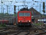 155 122-5 zieht am 06.08.2012 einen gemischten Güterzug aus Aachen West Richtung Köln.