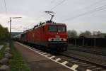 Eine 143 864-7 (606) und 155 195-1 (704) von MEG sind am 11.4.2014 mit einem Zementzug Richtung Passau unterwegs.