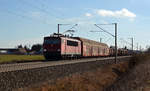 155 065 schleppte am 04.02.17 einen gemischten Güterzug durch Zschortau Richtung Bitterfeld.