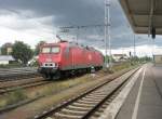 Hier 156 001-0 der MEG, bei der Durchfahrt am 18.6.2011 durch Berlin Lichtenberg.