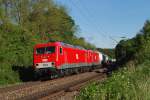 MEG 804 (ex 156 004) und MEG 605 (ex 143 344) mit Zementzug bei Edlhausen (25.05.2011)