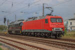 EBS 156 002 & 232 592 am 10.05.2022 beim Umlaufen im Bahnhof von Greifswald.